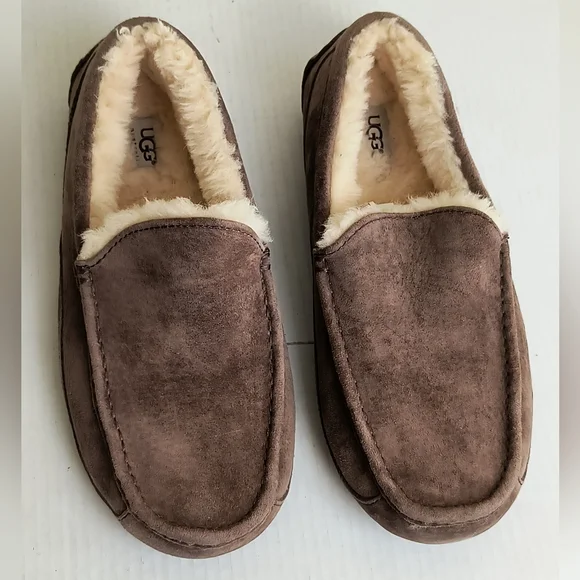 UGG AUSTRALIA Ascot Slipper Dusted Cocoa Suede Slip-On Loafer Size 10